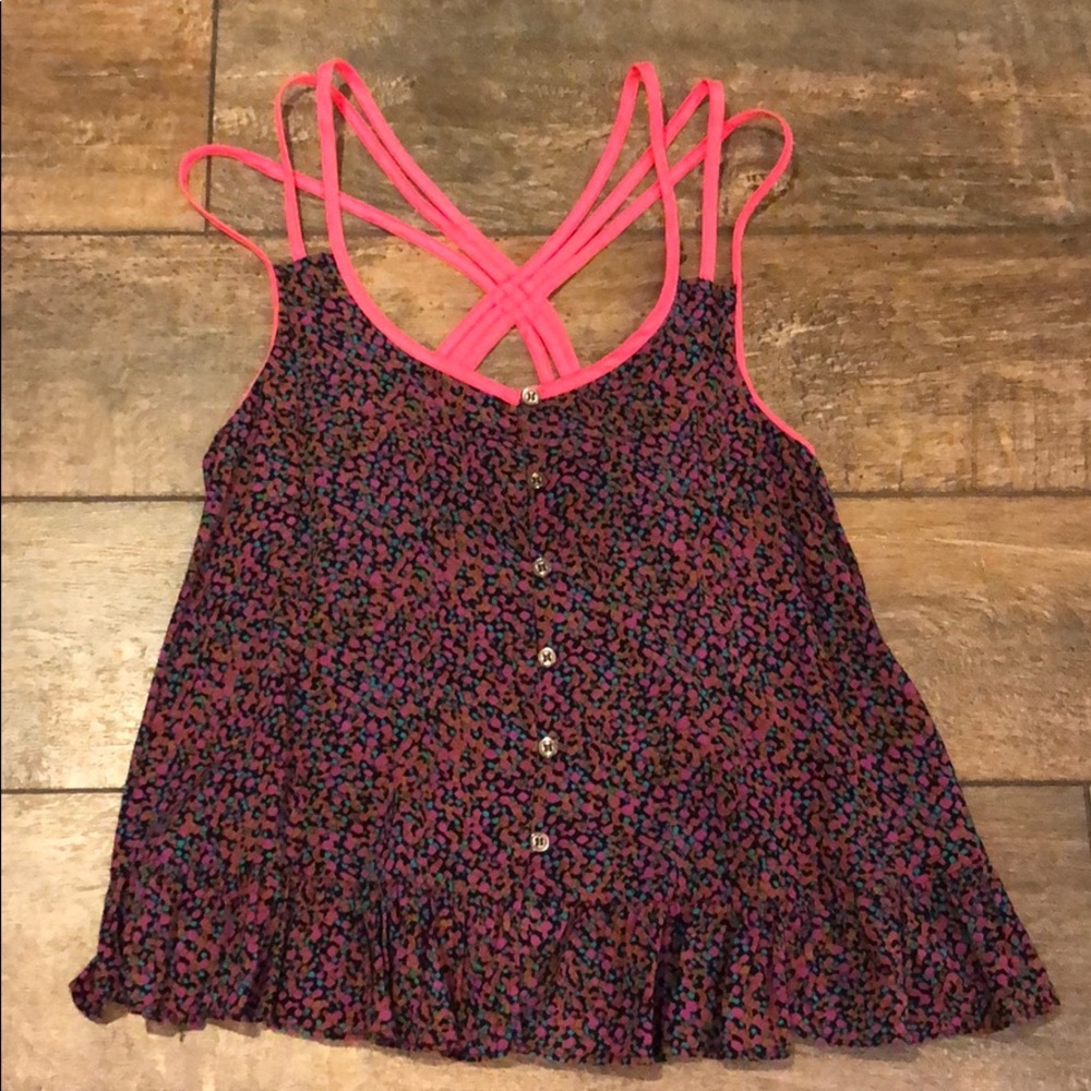 Sleeveless Top with Flounce Hem